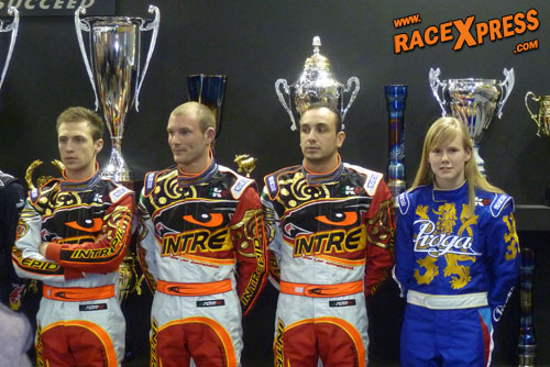 Girlpower: Beitske Visser fabrieksrijdster nieuwe Praga kart + FOTO's LIVERY